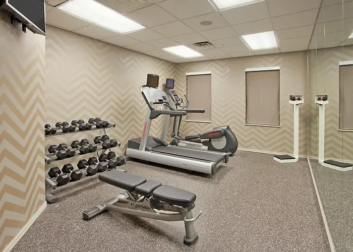 By Marriott Austin Round Rock/dell Way 3*