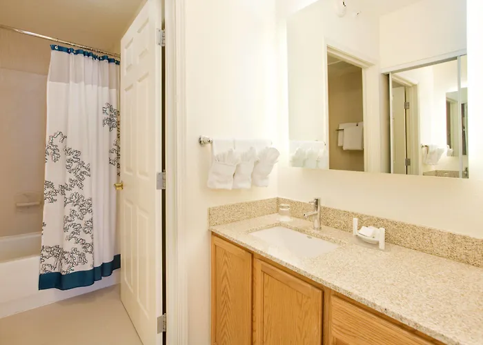 By Marriott Austin Round Rock/dell Way Hotel 3*