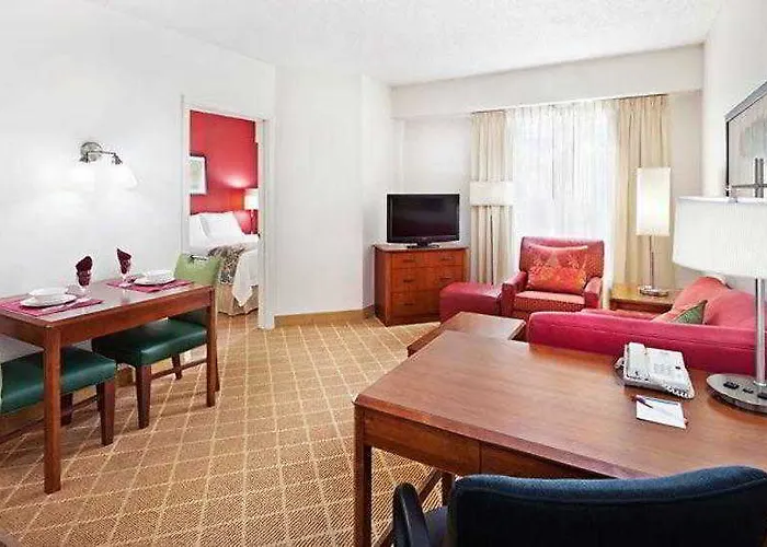 By Marriott Austin Round Rock/dell Way 3*